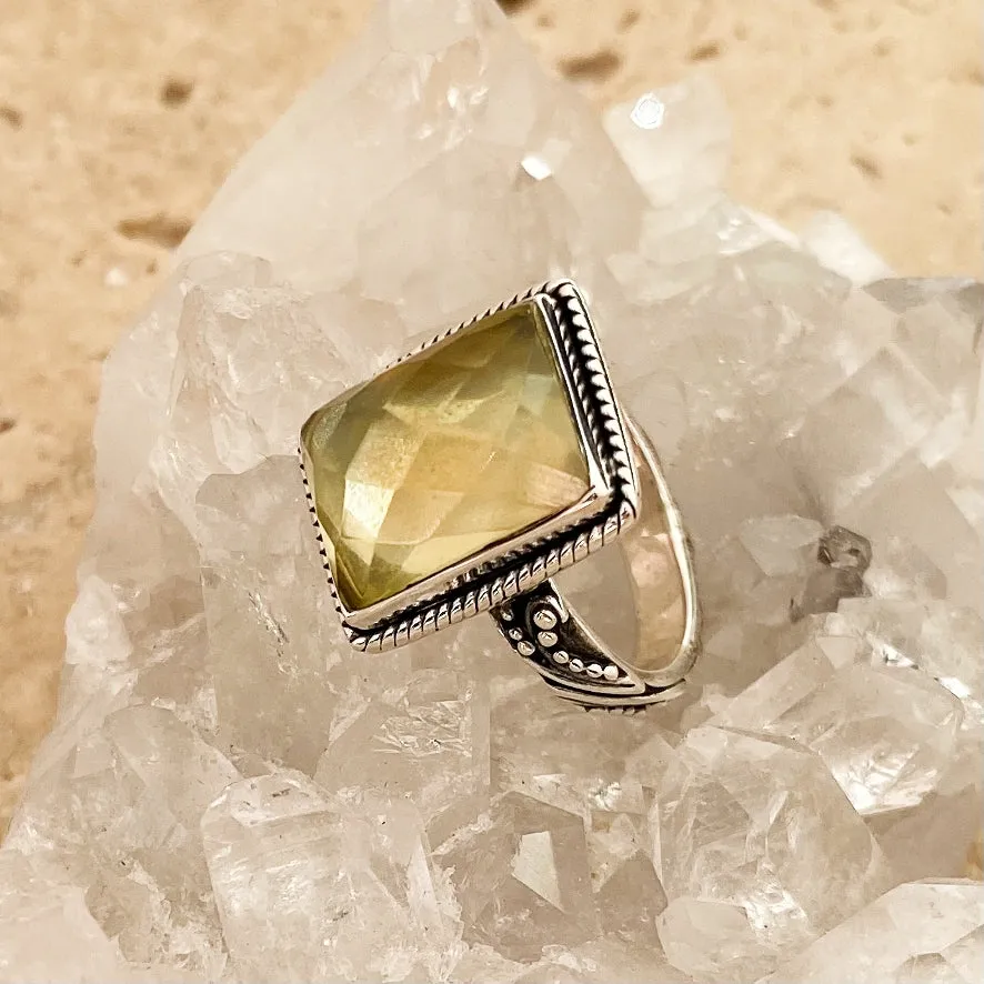 Lemon Quartz Cushion Cut Gemstone Ring - Jaypur